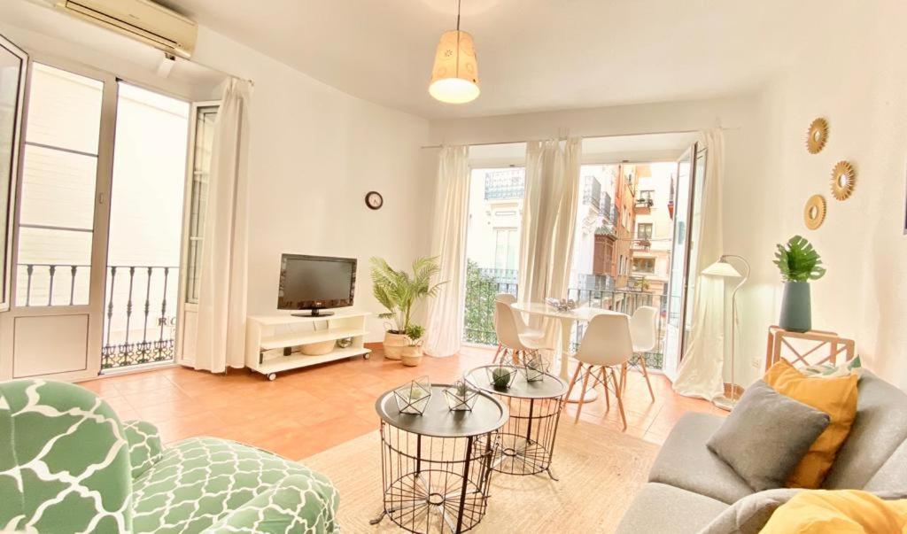 Superb Apartment In Downtown Of Sevilla ,Parking Optional, Top !! Exteriör bild